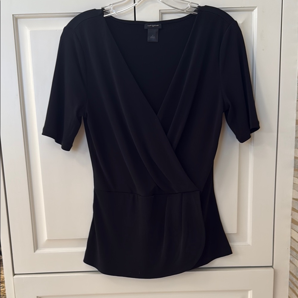 Anne Taylor Black Women's Top